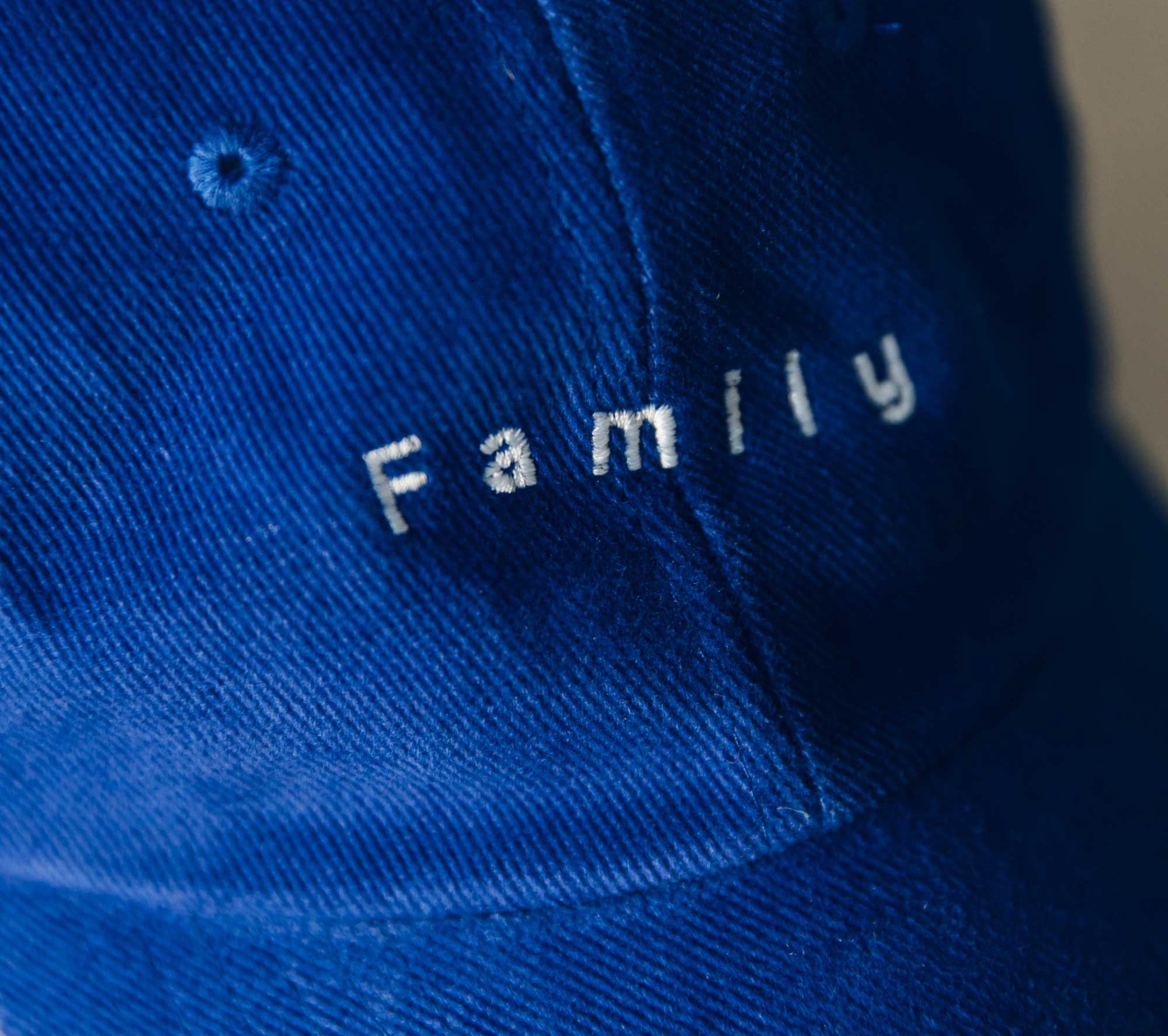 Ambulo all day cafe branding and idenity, cap